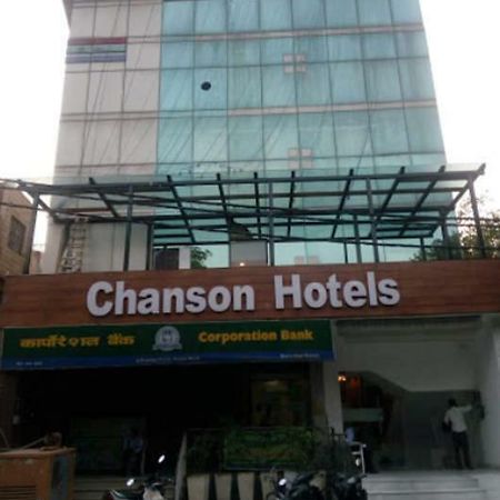Chanson Hotel New Delhi Eksteriør billede